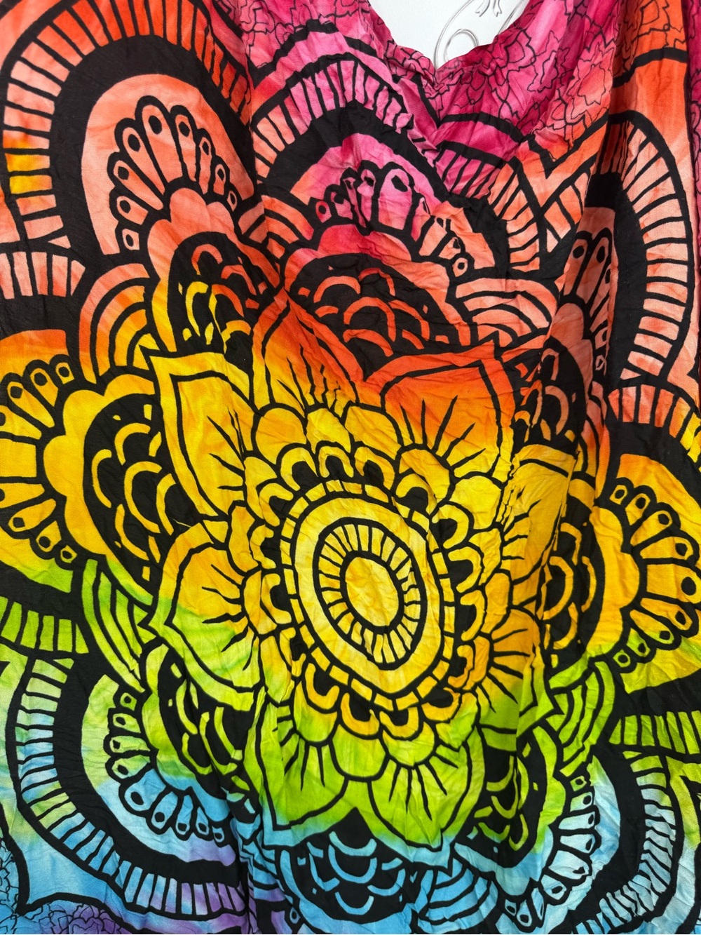 Scarf or tapestry wall mandala Boho Rainbow Floral Wrap Scarf - Multicolor - Picture 2 of 6